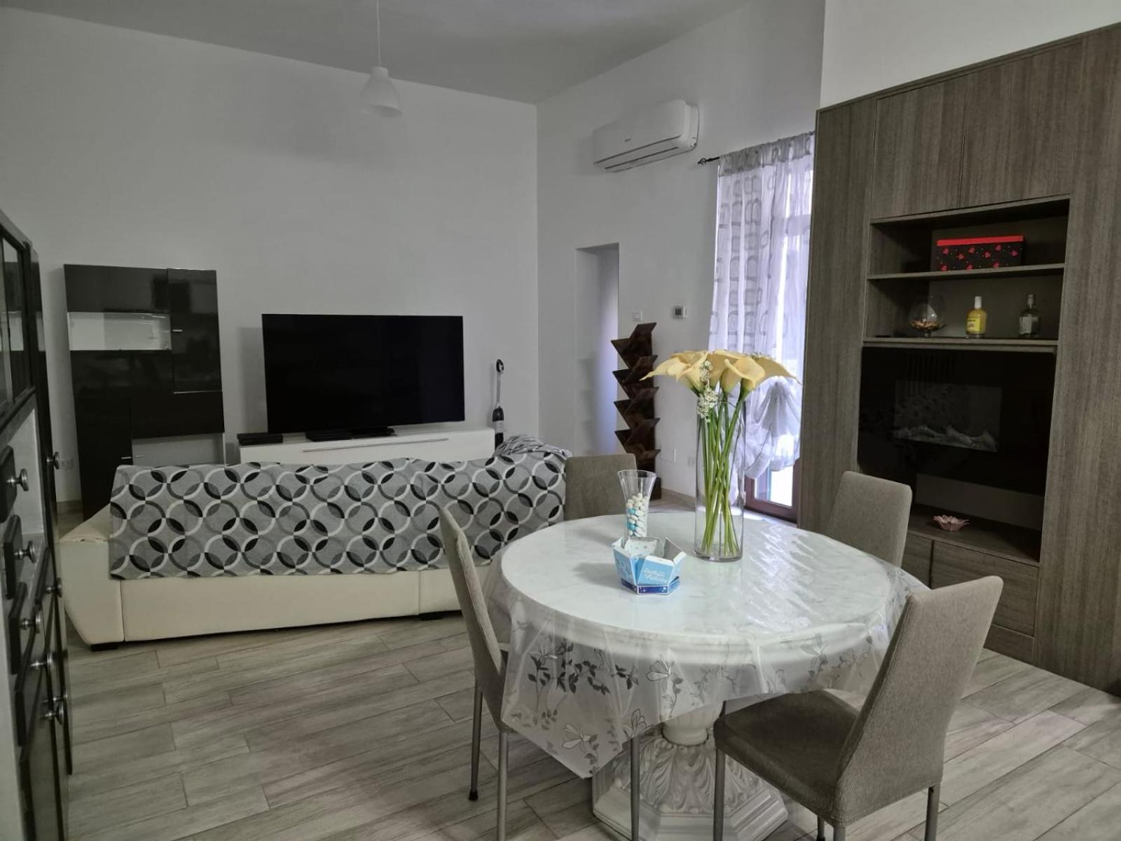Residenza La Torre Apartment Фоджа Екстериор снимка